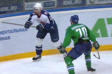 Бьют Хартикайнена, бьёт Хартикайнен