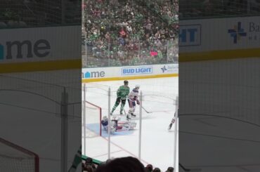 Goalie bump caused by Desharnais #CalvinPickard #GoalieGearSnob #VaughnGoalie #EdmontonOilers