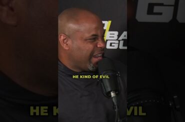 Did Jon Jones no-sell Tom Aspinall? 🤔