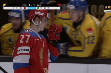 Амиров реализует буллит в ворота шведов