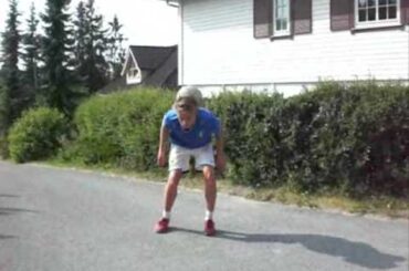 Gruer'n & Viermyr - Football Freestyle.
