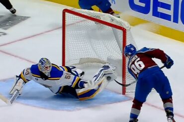 Binnington makes stunning save to rob Rantanen