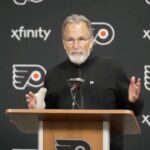 John Tortorella says what he thinks about his goalie without saying a word