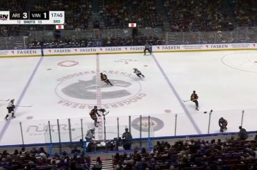 Nikita Zadorov levels Jack McBain from Coyotes with a solid hit (10 apr 2024)