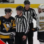 Sidney Crosby gets mad at David Pastrnak for last-second clapper