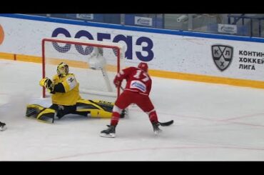 Danforth scores off Daugavins feed