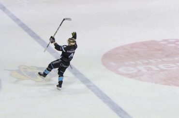 Onko tässä Liigakauden upein osuma?