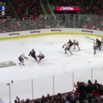 Evgeny Kuznetsov dangles stickless MacLean from Islanders in game 2 (22 apr 2024)