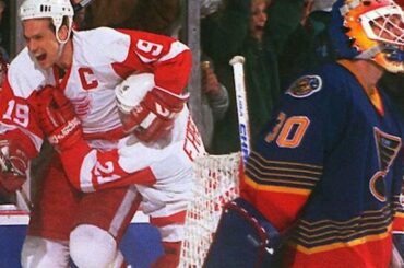 Mystery Hockey Theater: The Yzerman Goal ... Yes, That One!