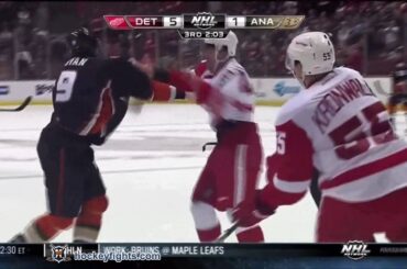 Brendan Smith vs Bobby Ryan Mar 22, 2013
