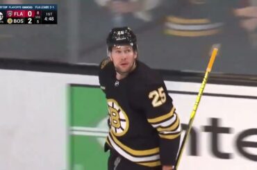 Brandon Carlo gives the Boston Bruins a 2 goal lead late in the first / 12.05.2024