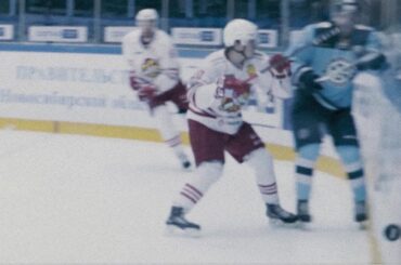 Eeli Tolvanen X-lehdessä 4