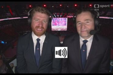 Jakub Voráček baví TV diváky během MS v hokeji
