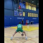 Klay Thompson dressed as Larry Bird for Halloween 😂 | #shorts