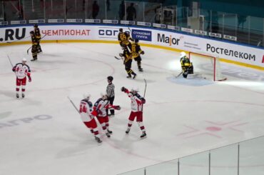 «Алмаз» - «Красная Армия»  - 0:1. Гол Григория Булатова