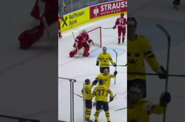 Erik Karlsson with his second of the game at | 2024 #MensWorlds