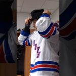 The second Broadway Hat of the ECF goes to Alex Wennberg 🎩 #barclaygoodrow #alexwennberg #nyr #nhl