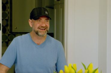 Stars head coach Pete DeBoer talks family, playoffs and more