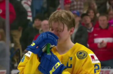 Sweden vs Canada Andersson Throws Silver Medal into Crowd World Juniors 1/5/2018