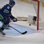 Bo Horvat Scores His Second For The 3-2 Canucks Lead In The Final Frame