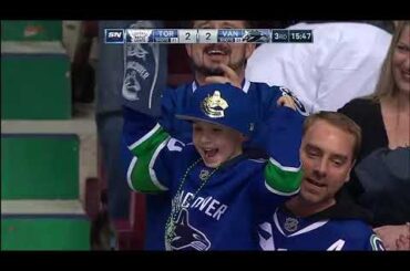 Toronto Maple Leafs  vs Vancouver Canucks | Leivo ties it with P0wer play goal