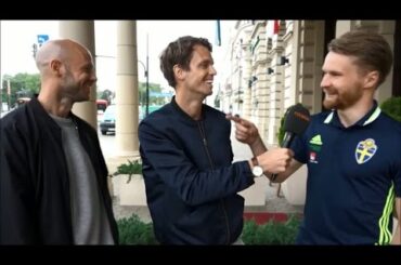 FK On Tour: Här får Une Larsson ett skrattanfall - TV4 Sport