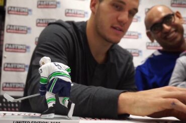 Bo Horvat visits Pastime at Tsawwassen Mills