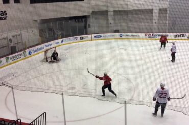 Devils’ Kyle Palmieri practices one-timers
