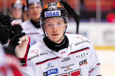Linus Öberg reducerar till 2-1 borta mot Brynäs