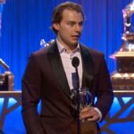 Blackhawks' Connor Bedard Wins 2023-24 Calder Memorial Trophy