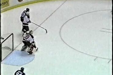 Colin White vs Garry Valk (rough) - May 5, 2001