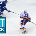 Mathew Barzal scores three in 2nd for natural hatty