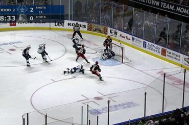 Grosenick Stops 2-on-1