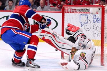 Crawford robs Eller with the end of his skate