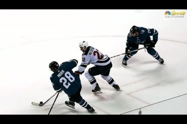 Nino Niederreiter finds way to beat Martin Jones in overtime