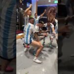 What the f*** is Emi Martinez doing? 🤨😂🤣