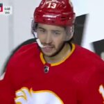 Johnny Gaudreau's final goal as a Calgary Flame 😢