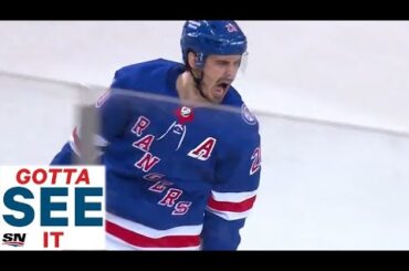 GOTTA SEE IT: Chris Kreider Makes Beauty Move To Finish On Break Off Saucer Feed From Mika Zibanejad