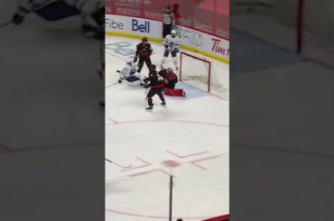 Jake Muzzin Blasts A One Timer On The Power Play!! (May 12, 2021) #leafs #hockey