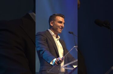 Patrice Bergeron rend hommage à sa famille