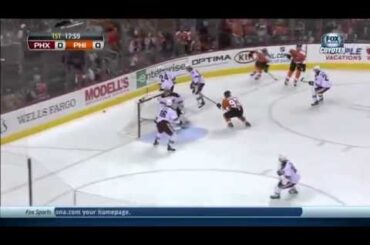 Phoenix Coyotes Goalie Thomas Greiss Makes A Big Save