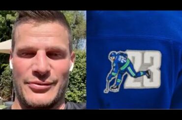 Bieksa and 2011 Canucks On Edler