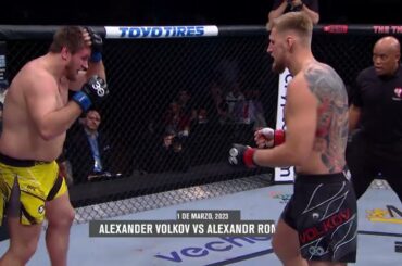 #UFC293 Alexander Volkov finaliza a Romanov