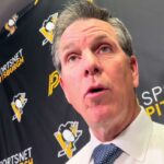 Mike Sullivan on fourth line, Alex Nedeljkovic in loss to Flames