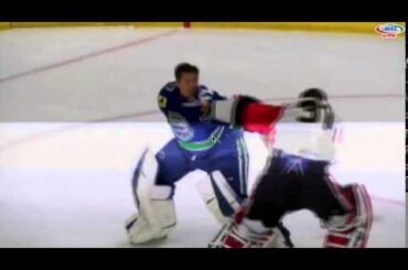 COMETS TV: 4-15-15 Jacob Markstrom squares off with Peter Mannino