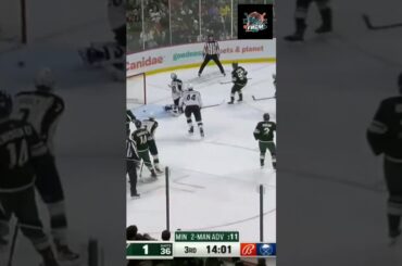 Minnesota Wild vs. Columbus Blue Jackets - WoW - #shorts #hockey #nhl