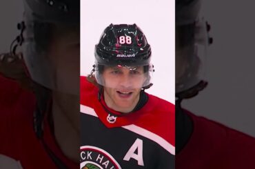 Patrick Kane Scores No. 400