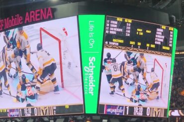 Emotional tribute to former Golden Knights goalie Logan Thompson