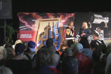 Carl Hagelin och Stanley Cup i Scaniarinken