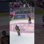 🥅 Tic tac 🤩 HC Ambri-Piotta Johnny Kneubuehler #NationalLeague #icehockey #shorts